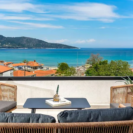 Ethos Zeen Private Pool Apartman *