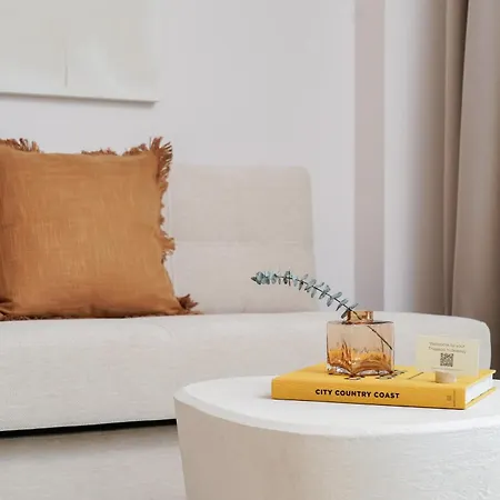 Ethos Zeen Private Pool Apartman