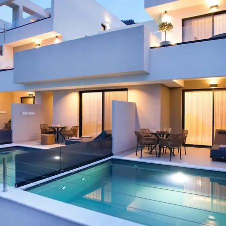 Ethos Zeen Private Pool Apartman